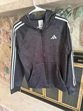 Boy's Adidas Zip Up XL